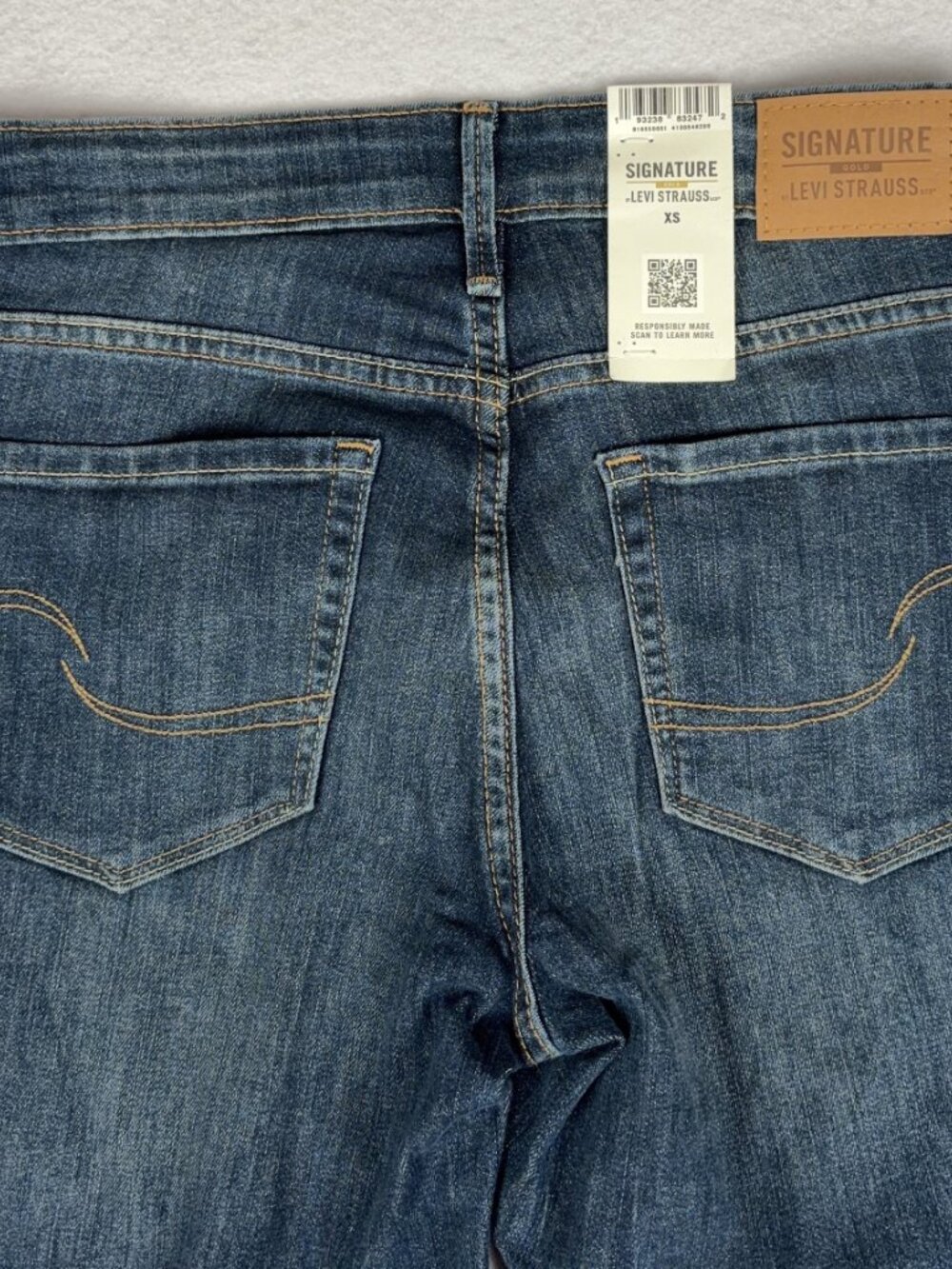 Levi Strauss Signature Gold Baby Bump Skinny Jeans Women’s XS Blue Maternity NWT - Picture 4 of 11